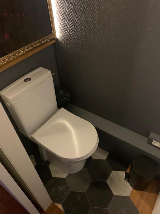 L'Appart D'Hugo Chambéry Buitenkant foto